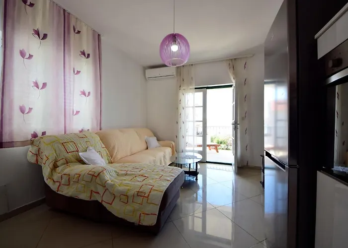 Katarina 5 By Interhome Apartman