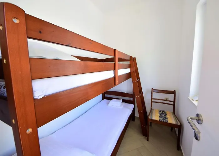 Katarina 5 By Interhome *