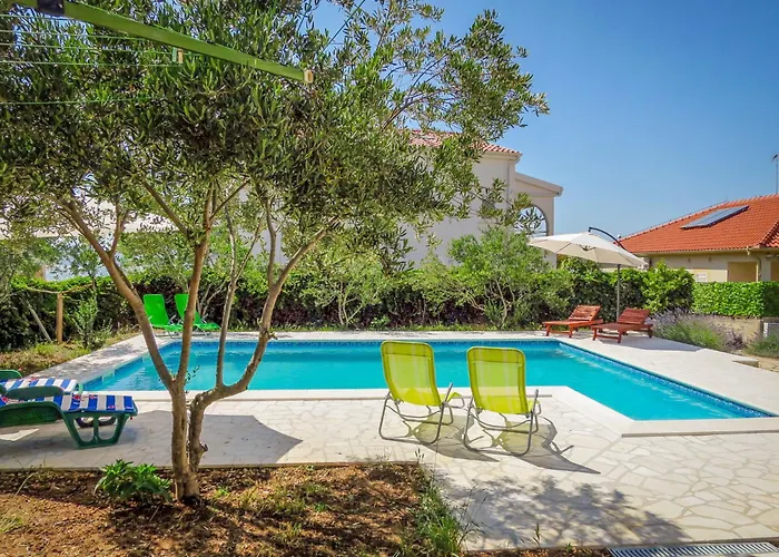 Katarina 5 By Interhome *